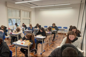 Simulado oficial DSD I: uma experiência fundamental na preparação para a prova de proficiência