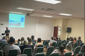 Evento Informativo Apresenta Oportunidades de Estudo na Universidade Phillips Marburg